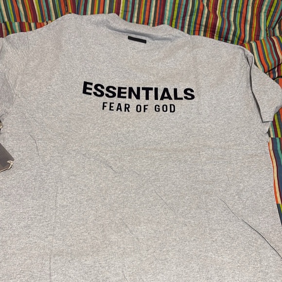 Sale 50% off Fear of God, essentials, light oatmeal tee size Xsmall  brand new - Picture 1 of 13